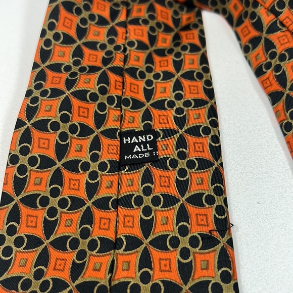 FR TRIPLER & CO NEW YORK 100% Silk Handmade Vintage Orange Square Pattern Tie - Picture 5 of 9